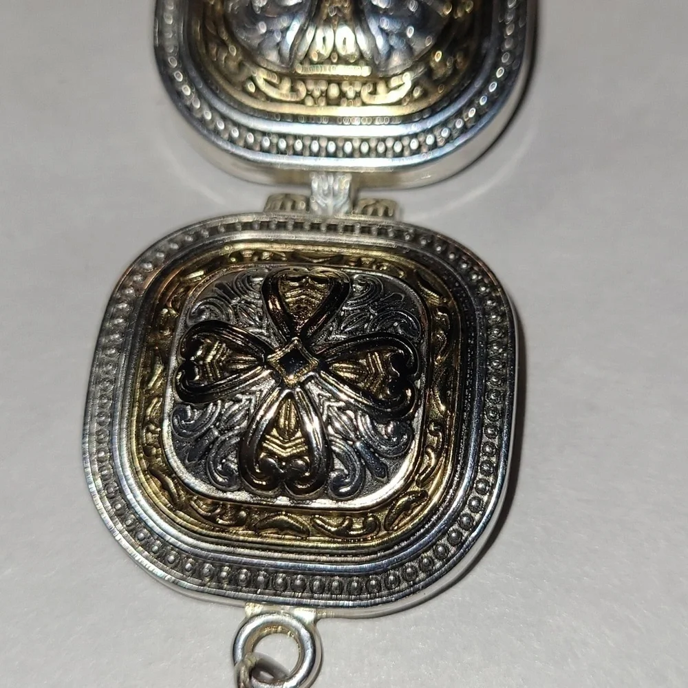 Women's Geneva Platinum Wrist Watch